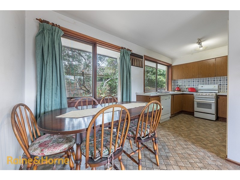 14 Hogan Street, Sunbury VIC 3429