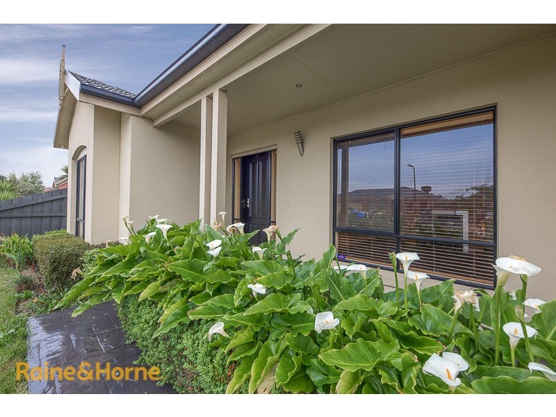 26 Higgs Circuit, Sunbury VIC 3429