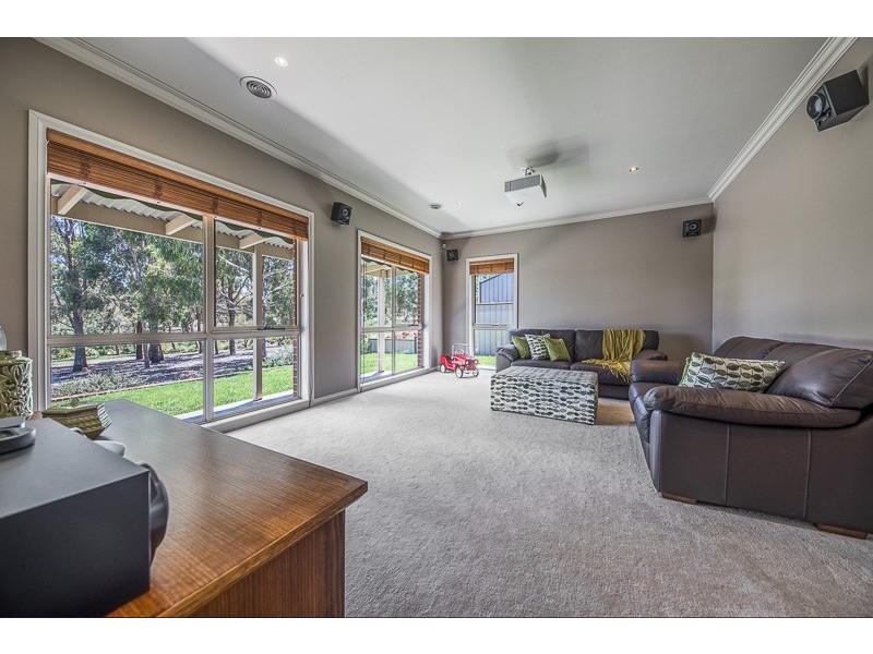 10 Red Robin Lane, Sunbury VIC 3429