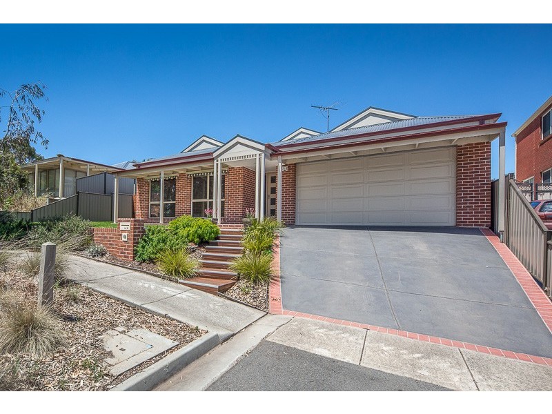 10 Red Robin Lane, Sunbury VIC 3429