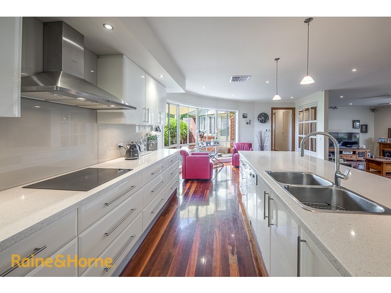 62 Station Street, Sunbury VIC 3429