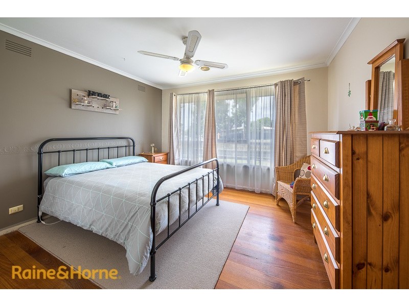 26 Forrest Street, Sunbury VIC 3429