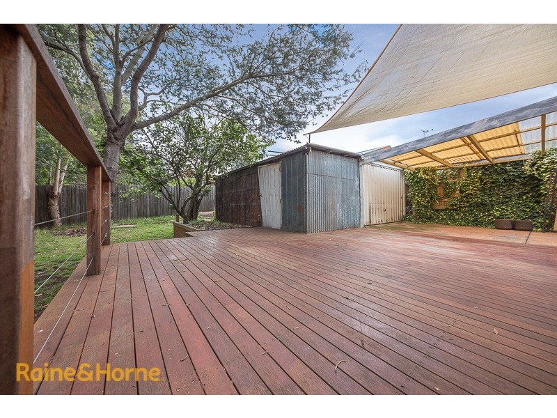 37 Blaxland Drive, Sunbury VIC 3429