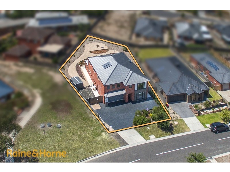 42 Bannon Avenue, Sunbury VIC 3429