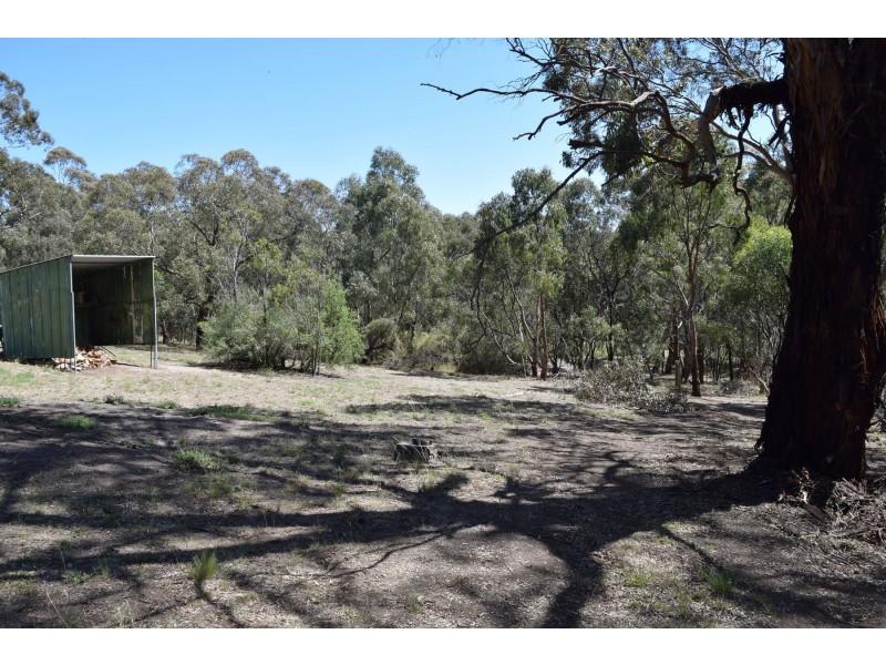 20 Emu Road, Sunbury VIC 3429