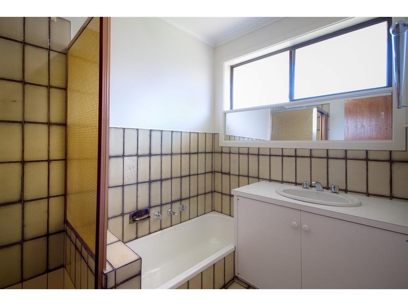 47 Station Street, Sunbury VIC 3429