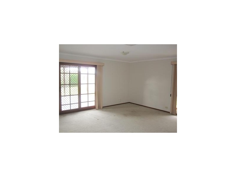 63 Collins Street, Sunbury VIC 3429