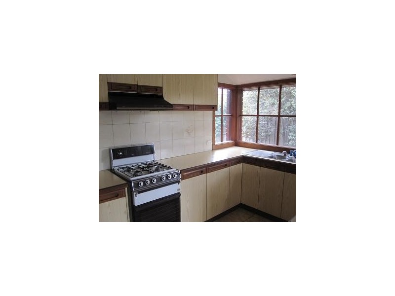 63 Collins Street, Sunbury VIC 3429