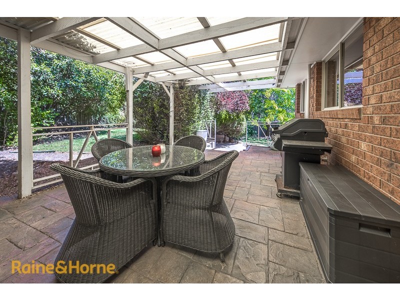 30 Woodstock Close, Sunbury VIC 3429