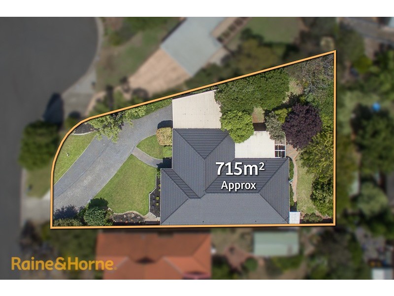 30 Woodstock Close, Sunbury VIC 3429