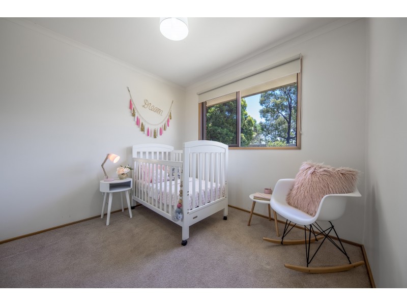 6 Arran Court, Sunbury VIC 3429