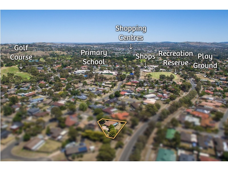 6 Arran Court, Sunbury VIC 3429