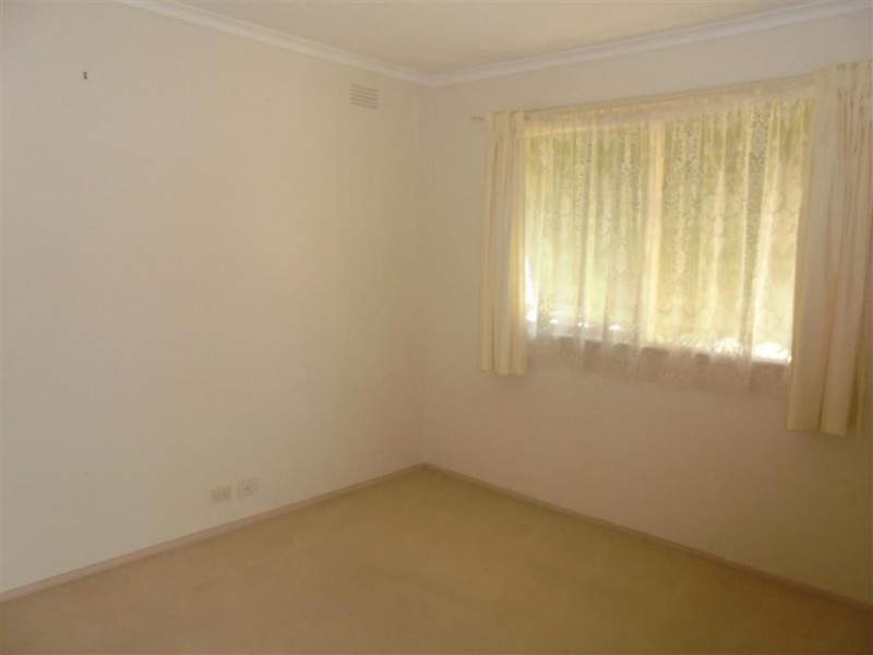 1 Lambert Avenue, Sunbury VIC 3429