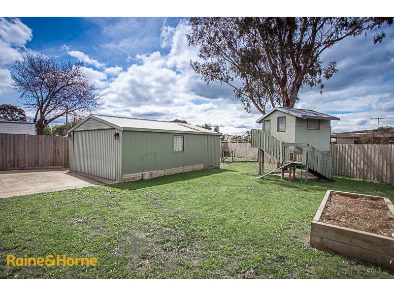 1 Eyre Street, Sunbury VIC 3429