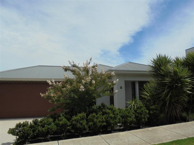 235 Gap Road, Sunbury VIC 3429