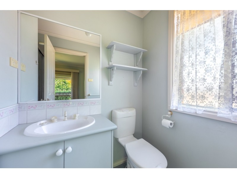 45 Anderson Road, Sunbury VIC 3429