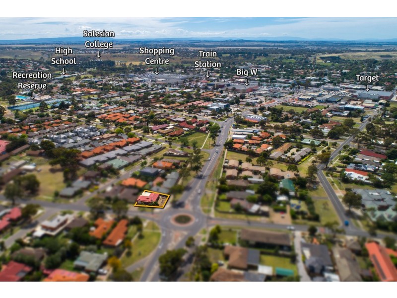 45 Anderson Road, Sunbury VIC 3429