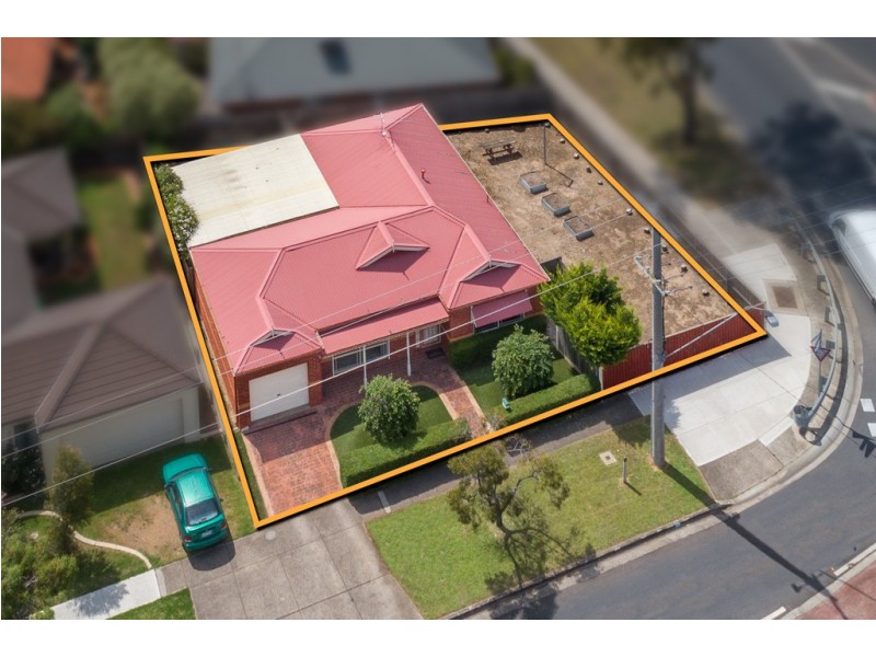 45 Anderson Road, Sunbury VIC 3429