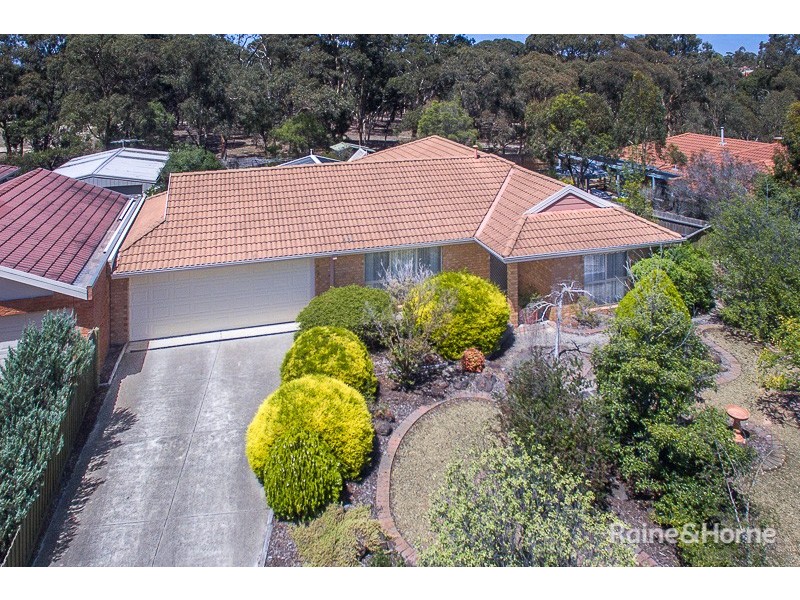 15 Allen Court, Sunbury VIC 3429