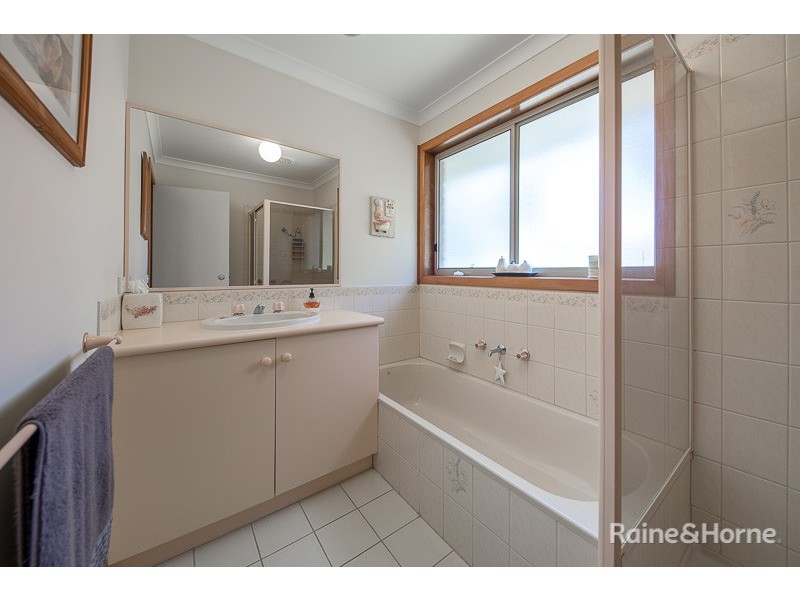 15 Allen Court, Sunbury VIC 3429