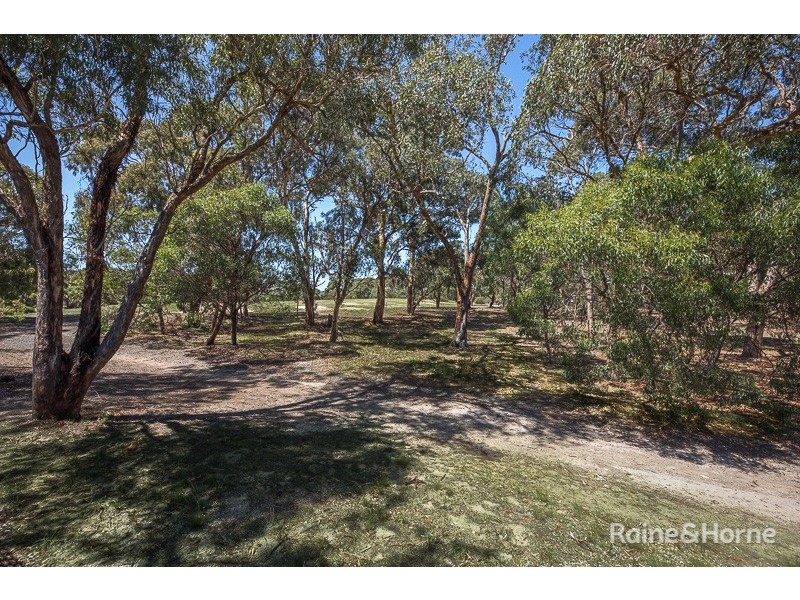 15 Allen Court, Sunbury VIC 3429