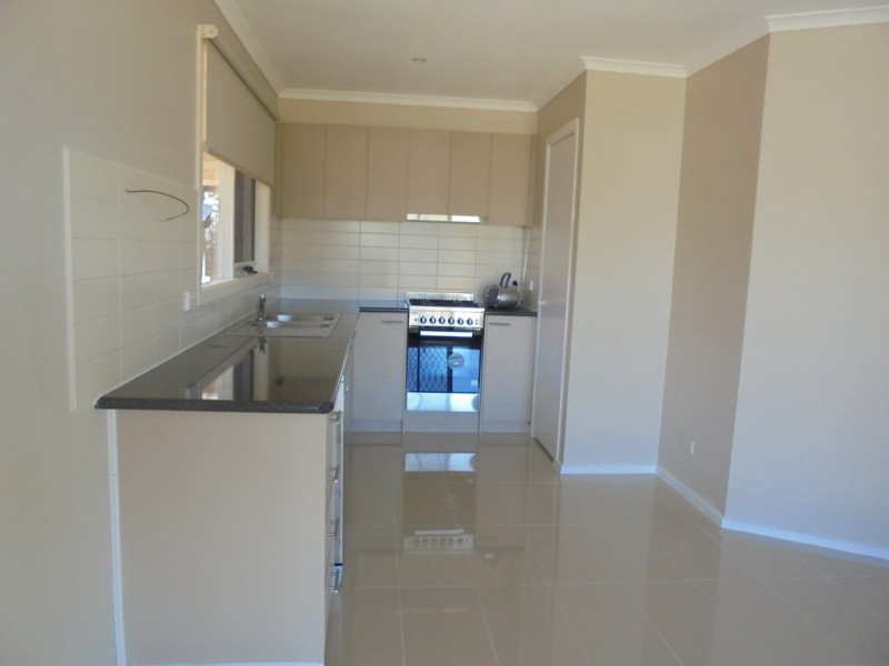 27 SHORING ROAD, Diggers Rest VIC 3427