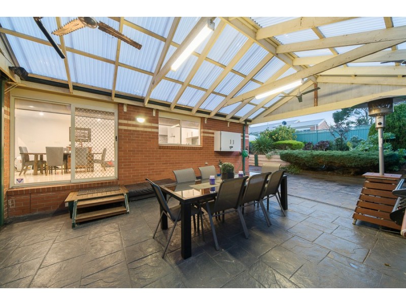 10 Lalor Crescent, Sunbury VIC 3429