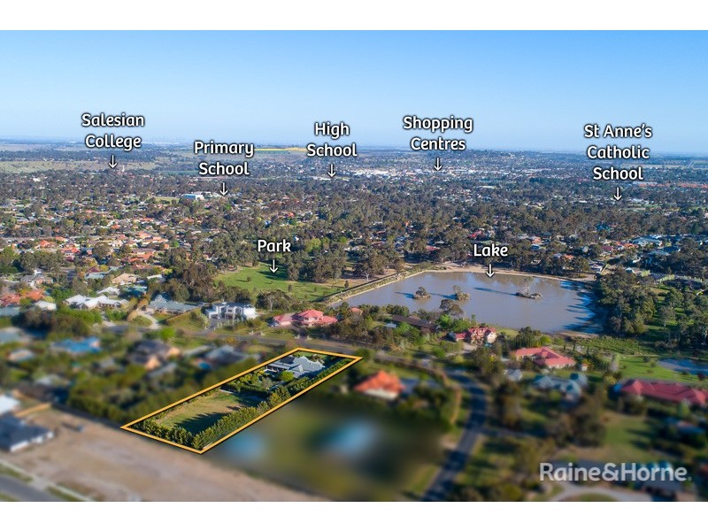 5 Marshall Close, Sunbury VIC 3429