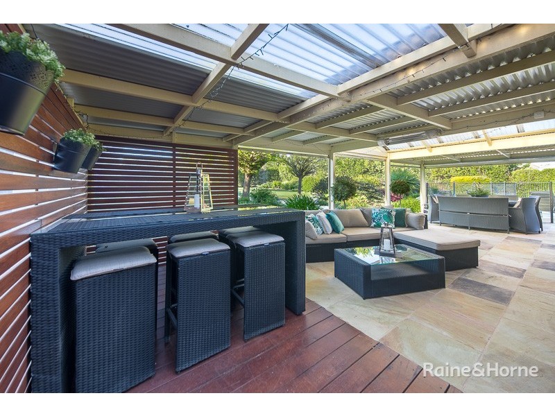 5 Marshall Close, Sunbury VIC 3429