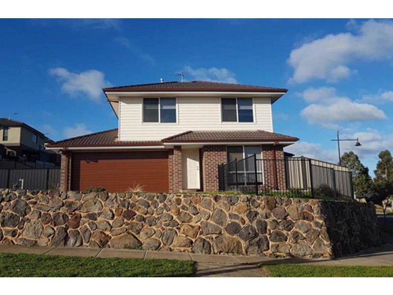 101 Belleview Drive, Sunbury VIC 3429