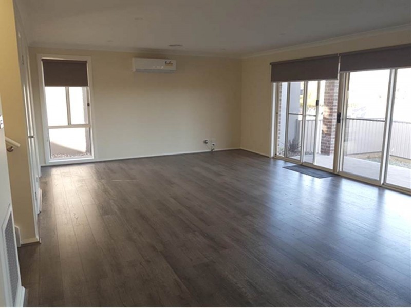 101 Belleview Drive, Sunbury VIC 3429