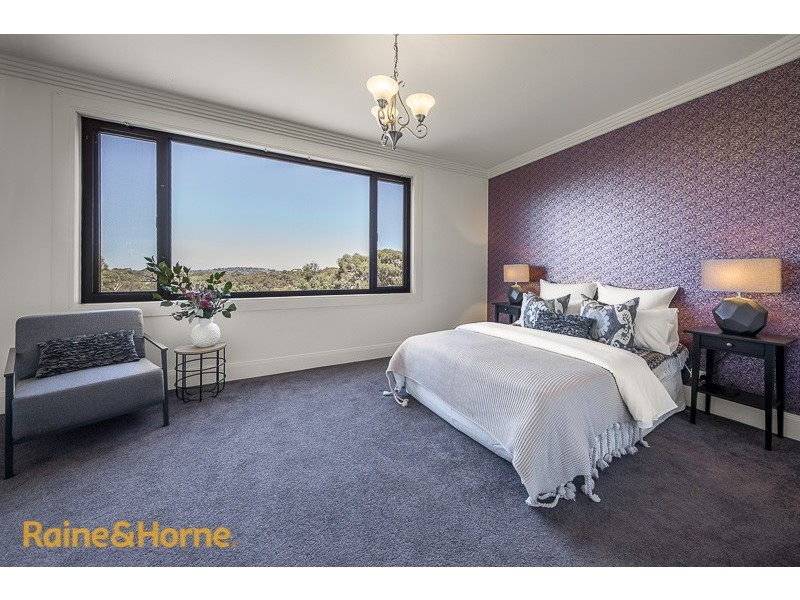 12 Marshall Close, Sunbury VIC 3429
