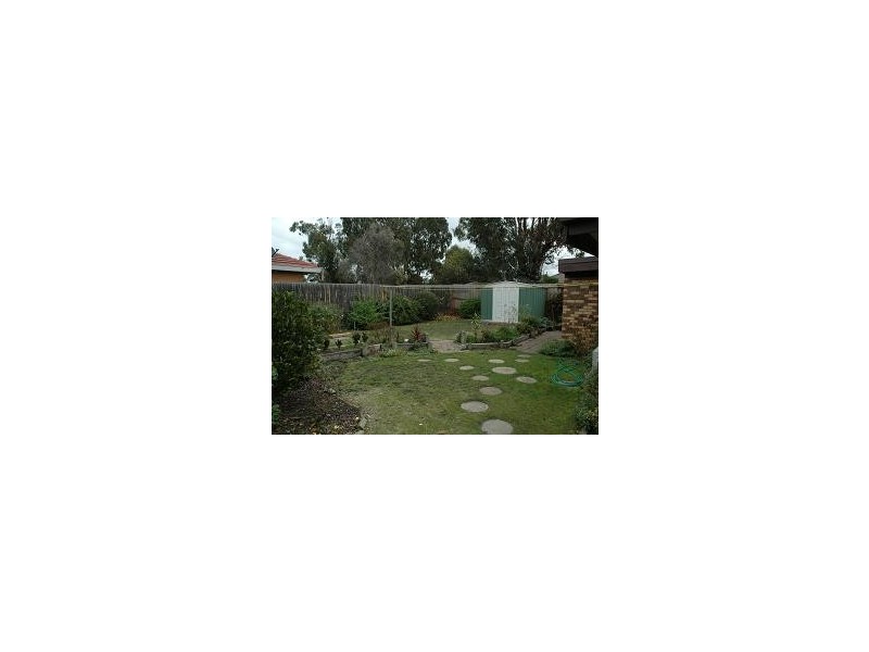 41 Heysen Drive, Sunbury VIC 3429