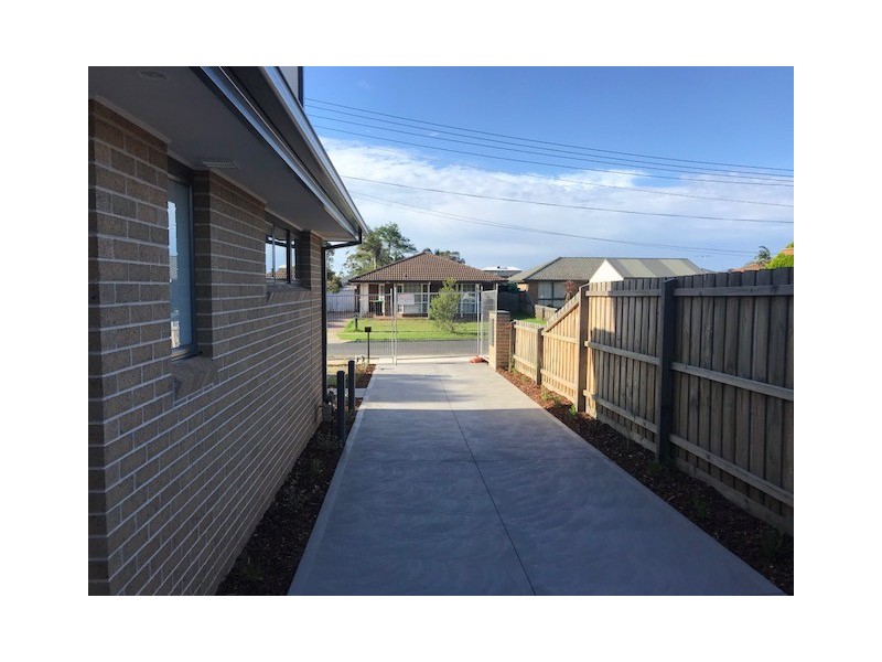 1/6 Mullock Road, Diggers Rest VIC 3427