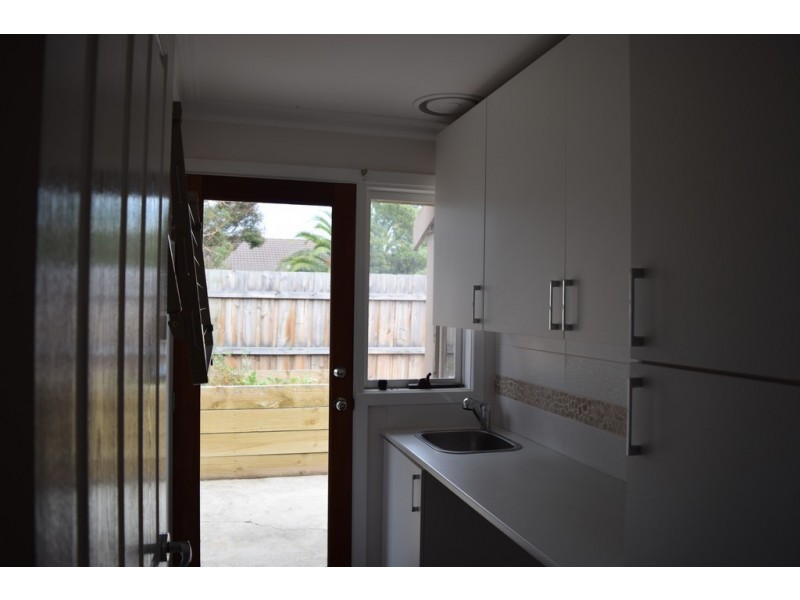 36 KEITH AVENUE, Sunbury VIC 3429