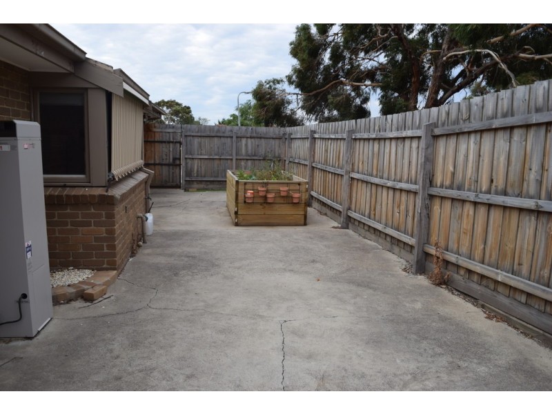 36 KEITH AVENUE, Sunbury VIC 3429