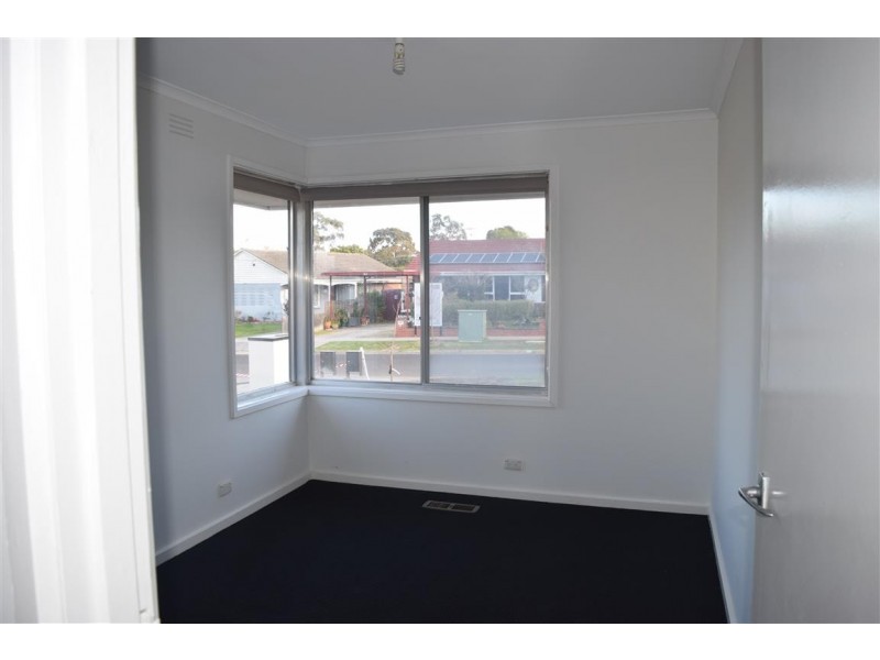 48 Dobell Avenue, Sunbury VIC 3429