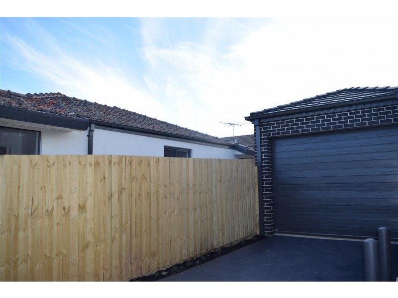 48 Dobell Avenue, Sunbury VIC 3429