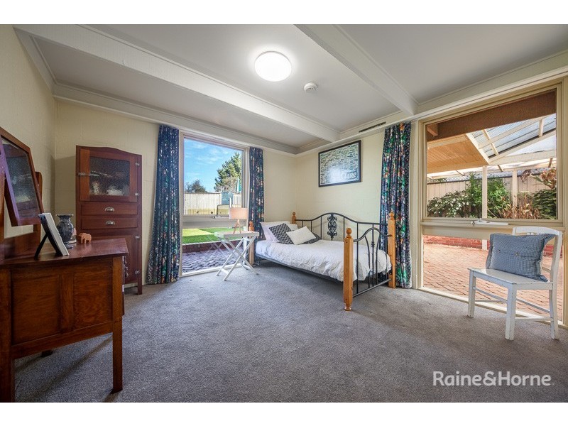 8 Kendall Court, Sunbury VIC 3429