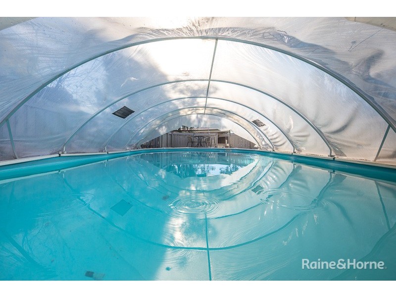 8 Kendall Court, Sunbury VIC 3429