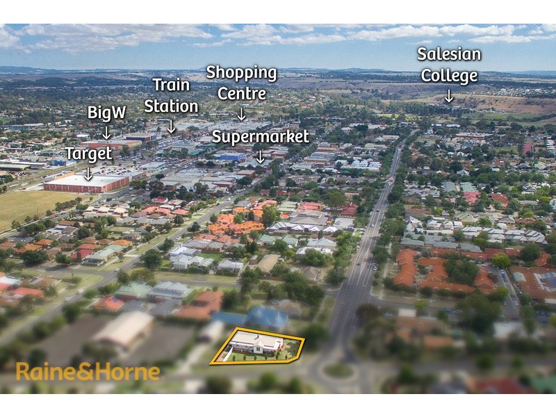 90 Barkly Street, Sunbury VIC 3429