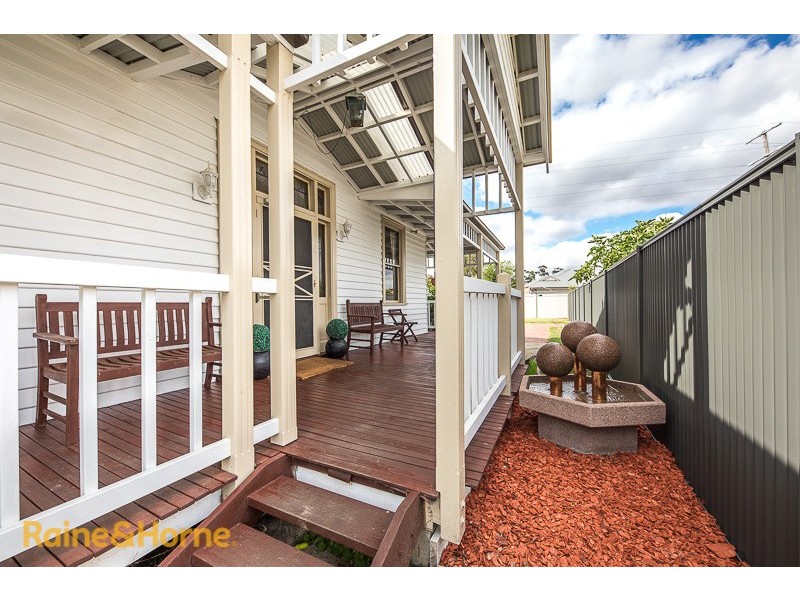 90 Barkly Street, Sunbury VIC 3429