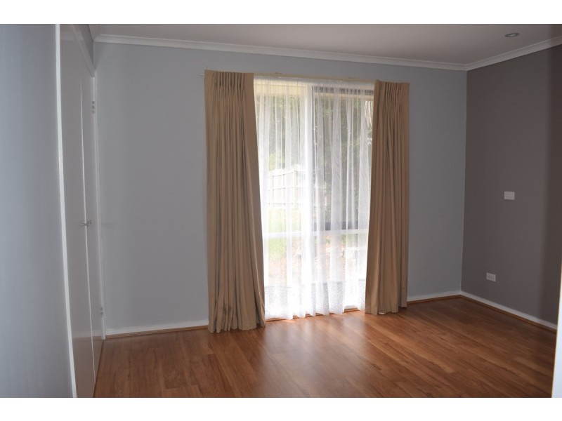 3 Kemp Place, Sunbury VIC 3429