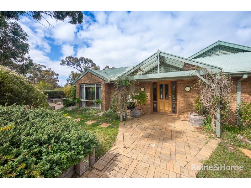 93 Gyro Close, Riddells Creek VIC 3431