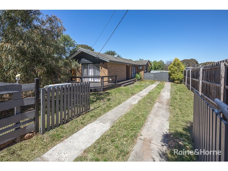 53 Marjorie Avenue, Sunbury VIC 3429