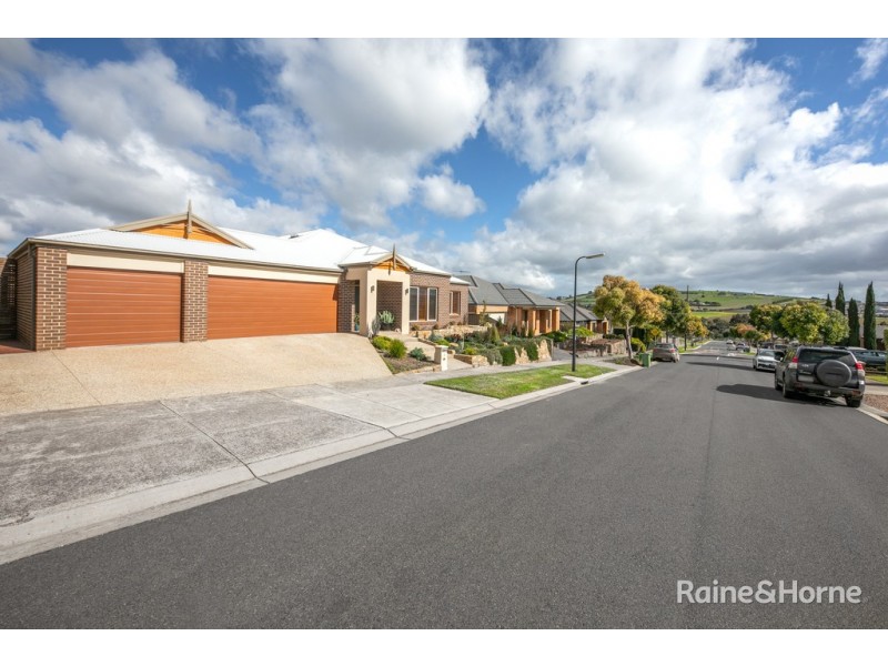 9 Swift Street, Sunbury VIC 3429
