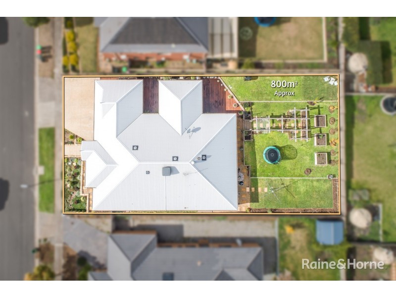9 Swift Street, Sunbury VIC 3429
