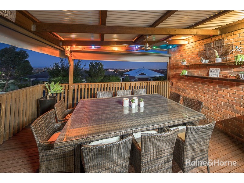 2 Harcombe Drive, Sunbury VIC 3429