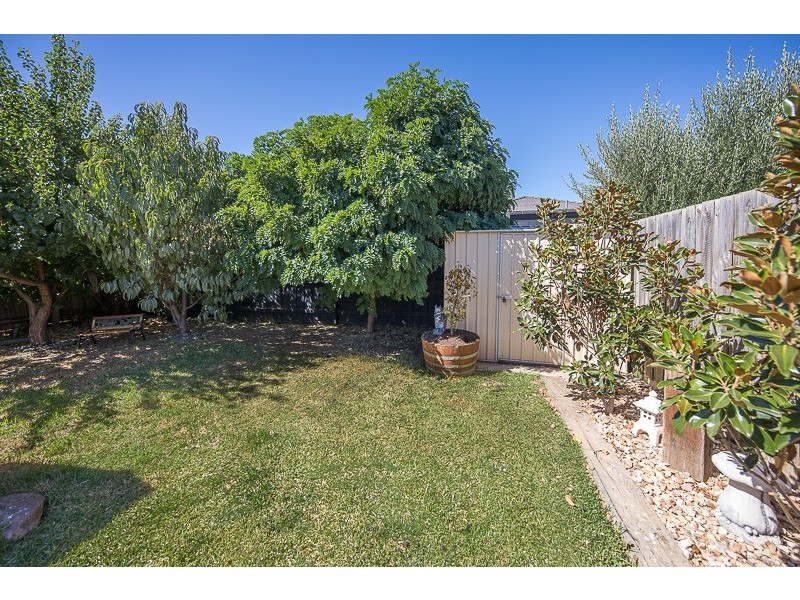 8 Keeper Street, Sunbury VIC 3429