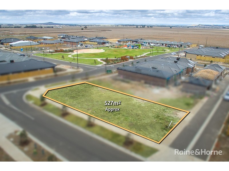 16 Showman Drive, Diggers Rest VIC 3427